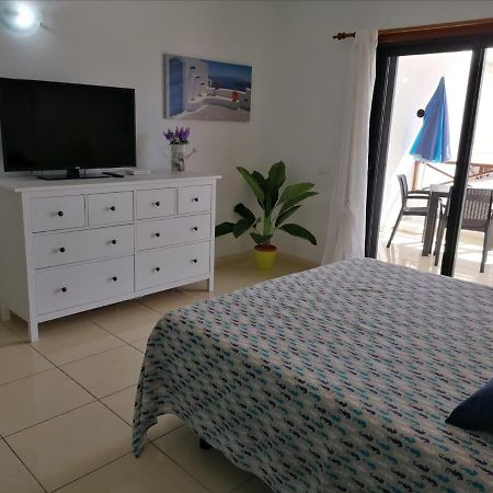 Large Studio Apartment With Lovely Terrace And Wifi Los Cristianos  Exterior foto