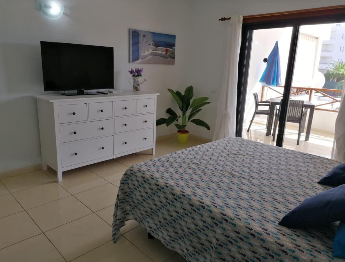 Large Studio Apartment With Lovely Terrace And Wifi Los Cristianos  Exterior foto